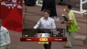 2013年中国男足1-5负于泰国！贺炜解献上最沉痛的结束词！